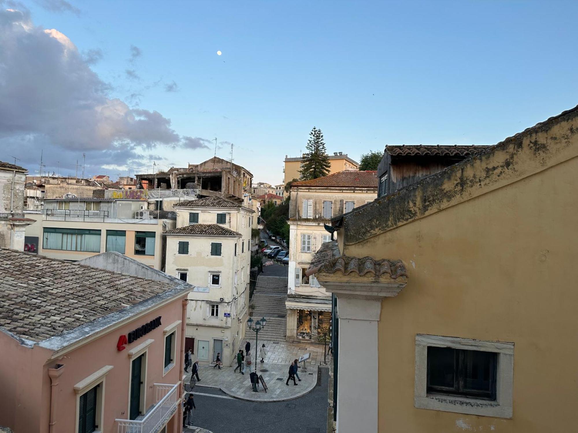 شقة Semeli Old Town Corfu Retreat With Amazing Views المظهر الخارجي الصورة